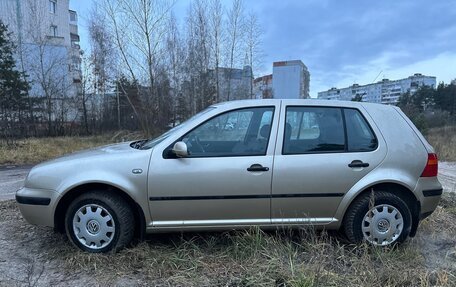 Volkswagen Golf IV, 2001 год, 319 000 рублей, 3 фотография