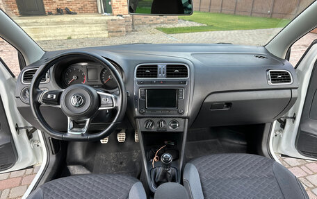 Volkswagen Polo VI (EU Market), 2018 год, 1 350 000 рублей, 7 фотография