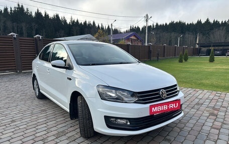 Volkswagen Polo VI (EU Market), 2018 год, 1 350 000 рублей, 2 фотография