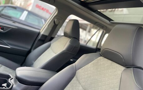 Toyota RAV4, 2025 год, 3 850 000 рублей, 15 фотография