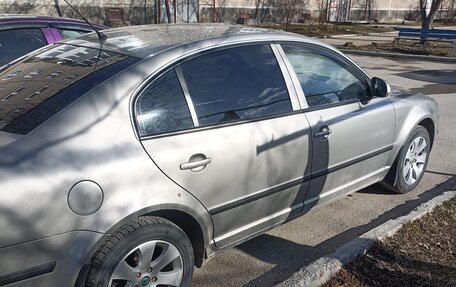 Skoda Superb III рестайлинг, 2007 год, 730 000 рублей, 6 фотография