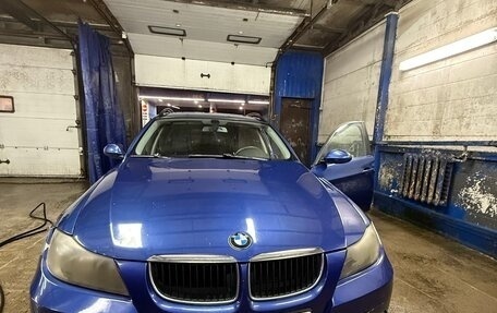 BMW 3 серия, 2008 год, 720 000 рублей, 2 фотография