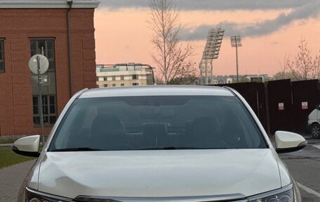 Toyota Camry, 2017 год, 2 980 000 рублей, 6 фотография