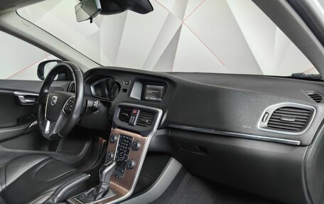 Volvo V40 Cross Country I, 2014 год, 1 395 000 рублей, 11 фотография