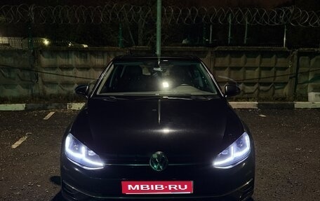 Volkswagen Golf VII, 2017 год, 2 300 000 рублей, 1 фотография