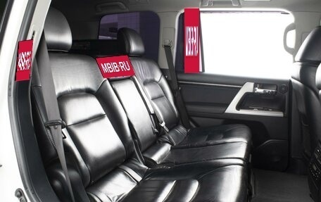 Toyota Land Cruiser 200, 2012 год, 3 550 000 рублей, 6 фотография