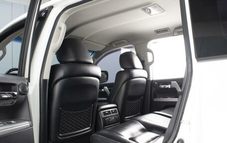 Toyota Land Cruiser 200, 2012 год, 3 550 000 рублей, 10 фотография