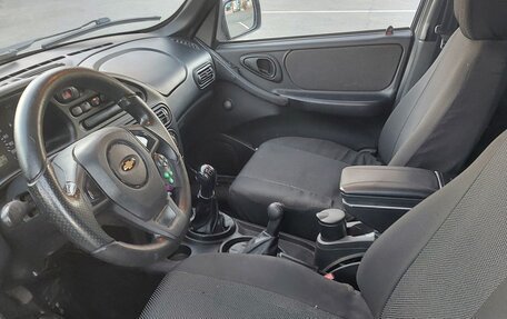 Chevrolet Niva I рестайлинг, 2012 год, 570 000 рублей, 8 фотография