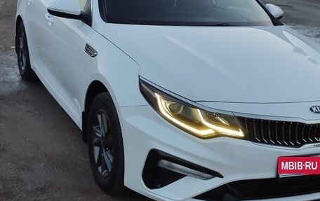 KIA Optima IV, 2018 год, 1 780 000 рублей, 2 фотография