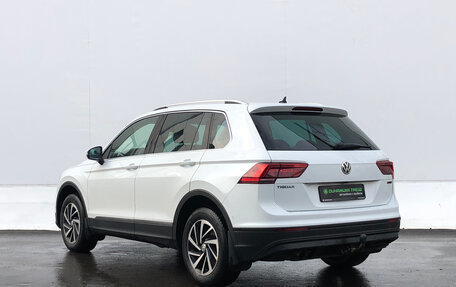 Volkswagen Tiguan II, 2018 год, 2 100 000 рублей, 7 фотография