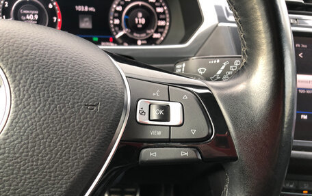 Volkswagen Tiguan II, 2018 год, 2 100 000 рублей, 17 фотография