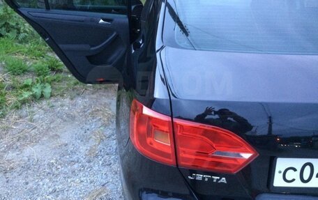 Volkswagen Jetta VI, 2011 год, 850 000 рублей, 17 фотография
