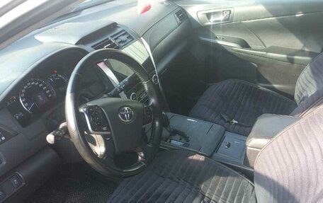 Toyota Camry, 2013 год, 4 фотография