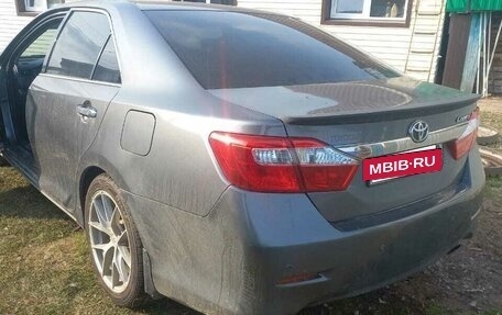 Toyota Camry, 2013 год, 6 фотография