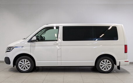 Volkswagen Caravelle T6 рестайлинг, 2021 год, 3 995 000 рублей, 8 фотография