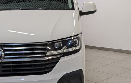 Volkswagen Caravelle T6 рестайлинг, 2021 год, 3 995 000 рублей, 18 фотография