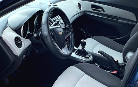 Chevrolet Cruze II, 2011 год, 630 000 рублей, 8 фотография