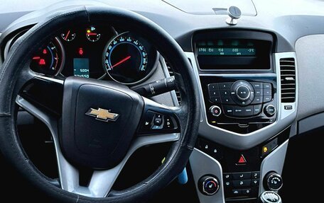 Chevrolet Cruze II, 2011 год, 630 000 рублей, 7 фотография