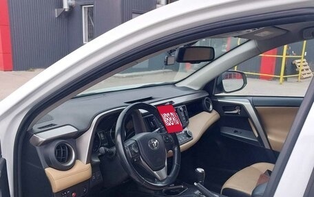 Toyota RAV4, 2019 год, 2 980 000 рублей, 7 фотография