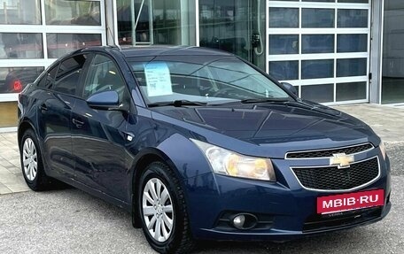 Chevrolet Cruze II, 2011 год, 630 000 рублей, 3 фотография
