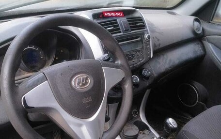 Lifan X60 I рестайлинг, 2014 год, 190 000 рублей, 8 фотография