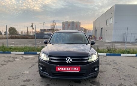 Volkswagen Tiguan I, 2015 год, 1 750 000 рублей, 2 фотография