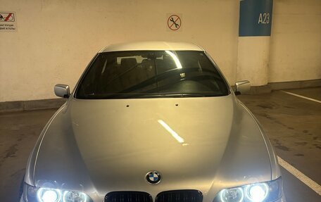 BMW 5 серия, 2001 год, 750 000 рублей, 3 фотография
