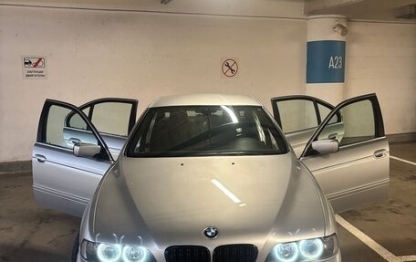 BMW 5 серия, 2001 год, 750 000 рублей, 16 фотография