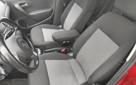 Volkswagen Polo VI (EU Market), 2012 год, 810 000 рублей, 9 фотография