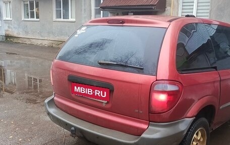 Dodge Caravan IV, 2001 год, 380 000 рублей, 3 фотография