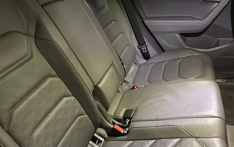 Volkswagen Touareg III, 2019 год, 5 100 000 рублей, 7 фотография