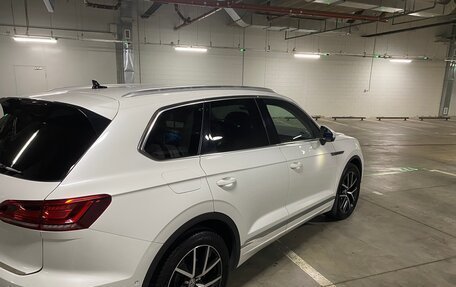 Volkswagen Touareg III, 2019 год, 5 100 000 рублей, 6 фотография