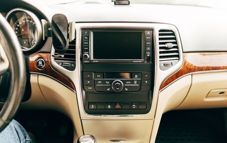 Jeep Grand Cherokee, 2012 год, 1 400 000 рублей, 15 фотография