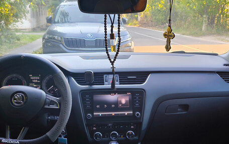 Skoda Octavia, 2017 год, 1 940 000 рублей, 5 фотография