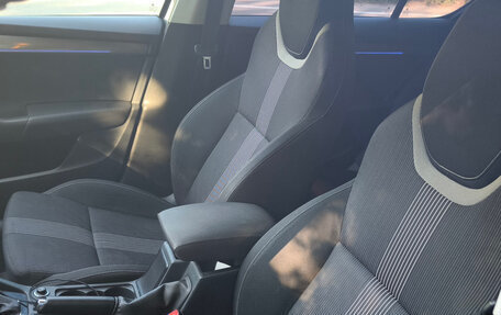 Skoda Octavia, 2017 год, 1 940 000 рублей, 7 фотография