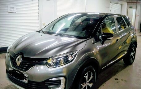 Renault Kaptur I рестайлинг, 2018 год, 1 350 000 рублей, 1 фотография