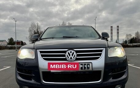 Volkswagen Touareg III, 2008 год, 1 490 000 рублей, 30 фотография
