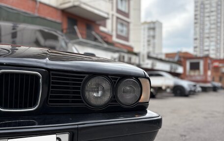 BMW 5 серия, 1992 год, 250 000 рублей, 13 фотография