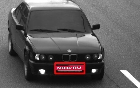 BMW 5 серия, 1992 год, 250 000 рублей, 21 фотография