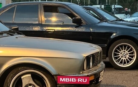 BMW 5 серия, 1992 год, 250 000 рублей, 37 фотография