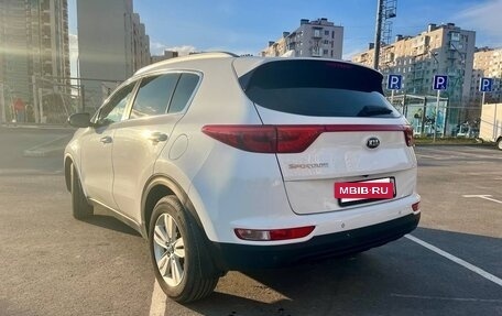 KIA Sportage IV рестайлинг, 2017 год, 1 800 000 рублей, 3 фотография