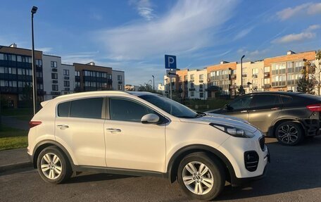 KIA Sportage IV рестайлинг, 2017 год, 1 800 000 рублей, 12 фотография