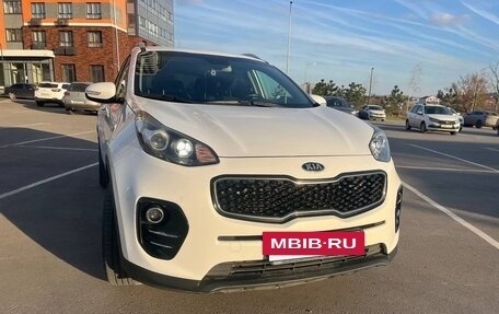 KIA Sportage IV рестайлинг, 2017 год, 1 800 000 рублей, 5 фотография