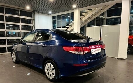 KIA Rio III рестайлинг, 2016 год, 950 000 рублей, 5 фотография