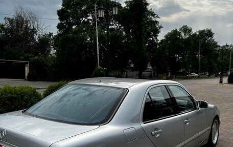 Mercedes-Benz E-Класс, 1999 год, 1 000 000 рублей, 5 фотография