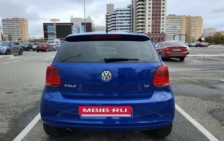 Volkswagen Polo VI (EU Market), 2011 год, 750 000 рублей, 5 фотография