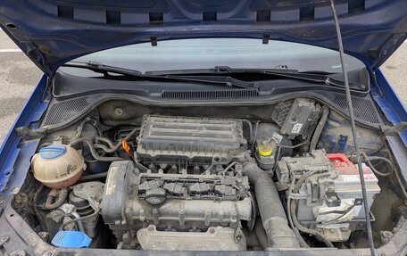 Volkswagen Polo VI (EU Market), 2011 год, 750 000 рублей, 10 фотография