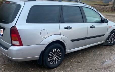 Ford Focus IV, 2000 год, 220 000 рублей, 2 фотография