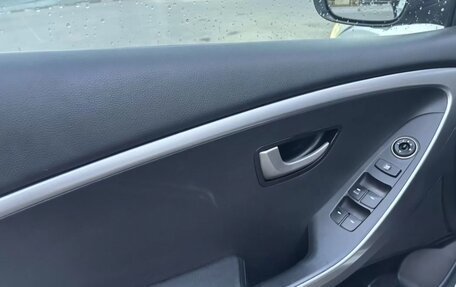 Hyundai i30 II рестайлинг, 2012 год, 1 100 000 рублей, 12 фотография