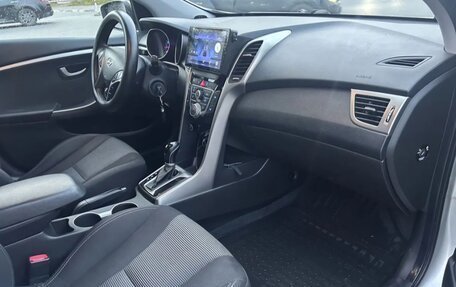 Hyundai i30 II рестайлинг, 2012 год, 1 100 000 рублей, 15 фотография